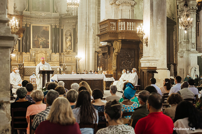 Au Service De La Parole, De La Charité Et De La Liturgie - Catholique 95