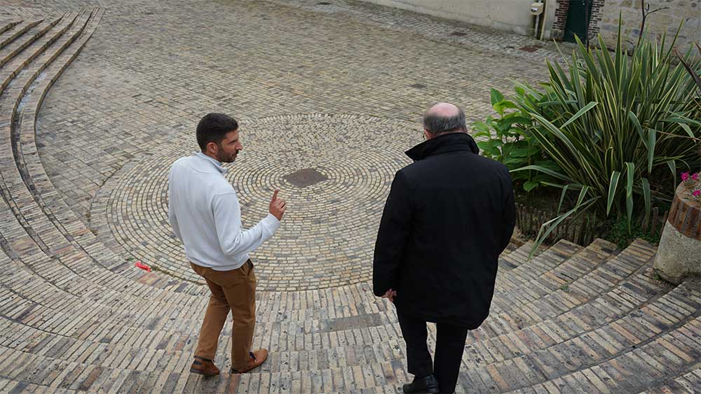 Groupe de jeunes en plein Air