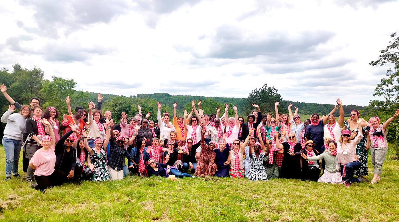 Groupe de jeunes en plein Air